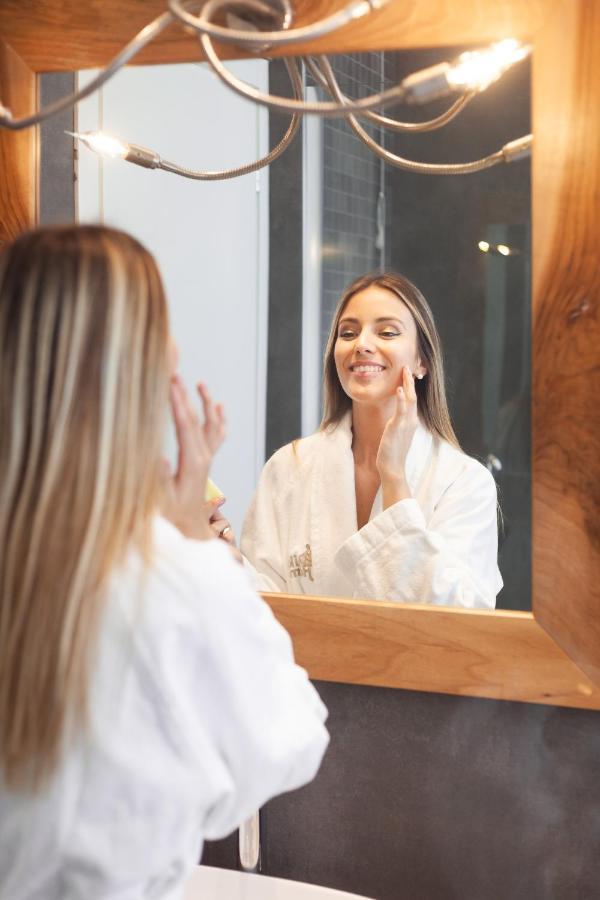 Like Home Boutique Hotel Azzano San Paolo エクステリア 写真