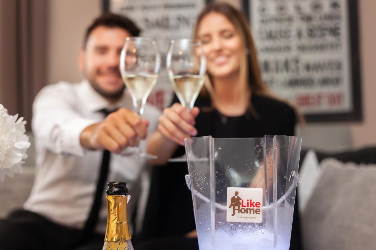 Like Home Boutique Hotel Azzano San Paolo エクステリア 写真